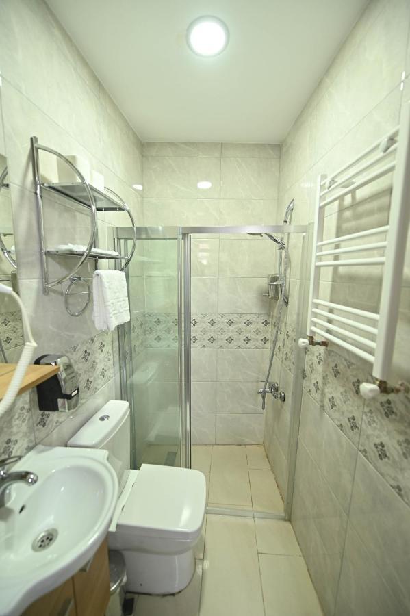 Safir Gold Hotel Istanbul Exteriör bild